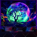 Tapisserie Murale Cosmos Néon - Planète à Anneaux & Paysage Futuriste