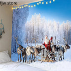 Tapisserie Murale Noël - Père Noël en Traineau & Rennes au-dessus de la Ville Enneigée